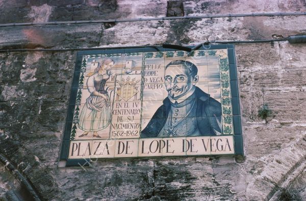 Sign to Plaza de Lope de Vega, Valencia